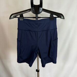 Women’s Navy Athletic Biker Shorts Size Medium High Rise Pocketed